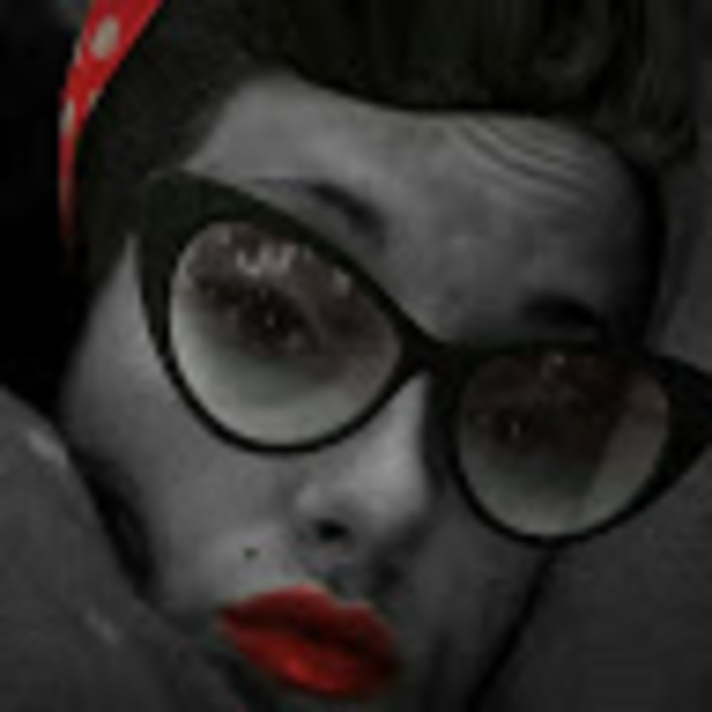 Meet your Posher, Sharonna